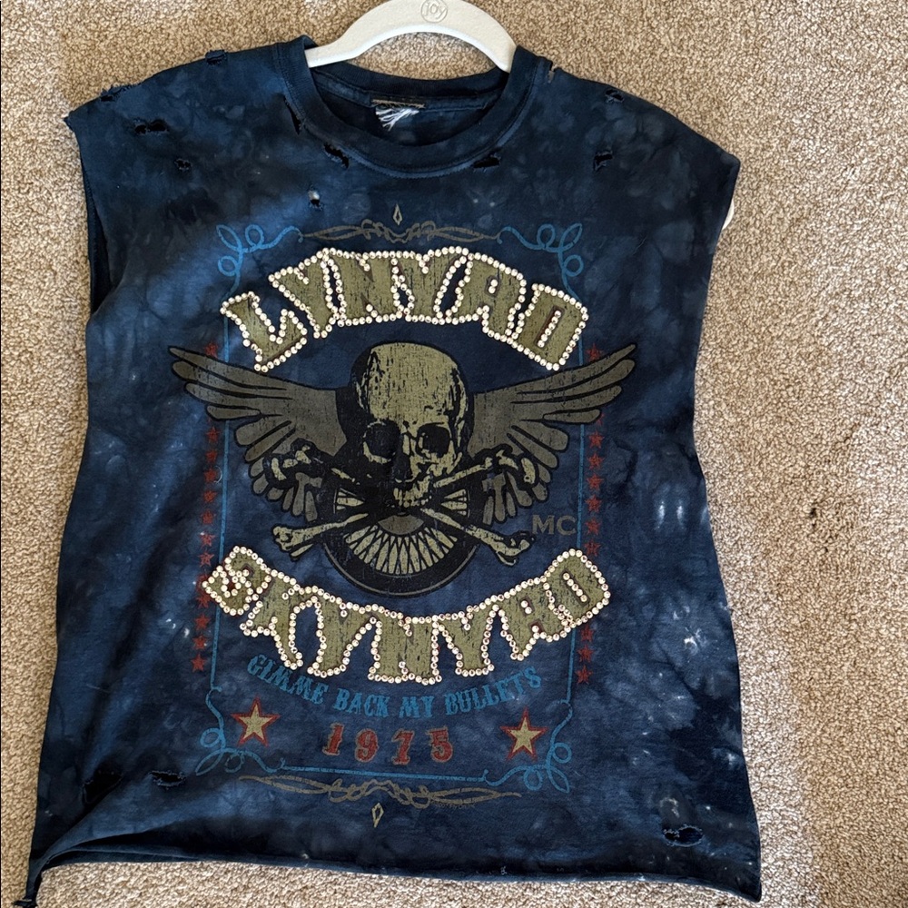 Swarovski!STARSTRUCK VINTAGE crystal embellished distressed women’s tee